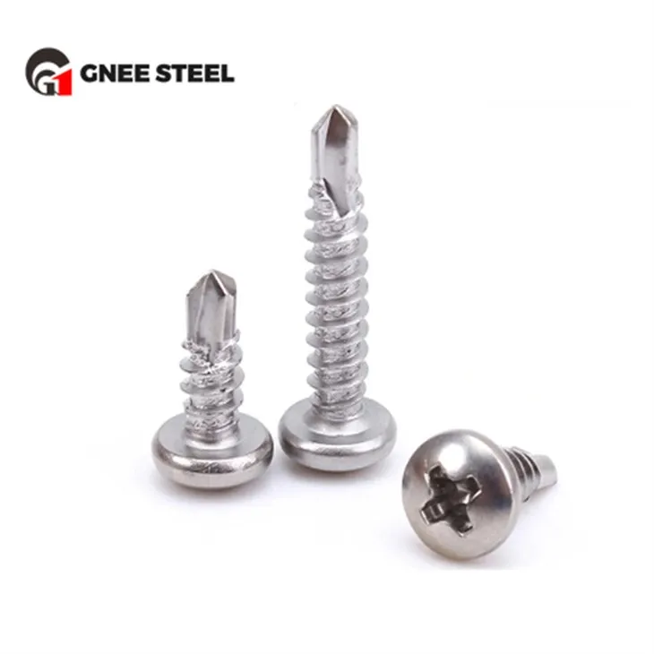 DIN 7504 Skru gerudi sendiri