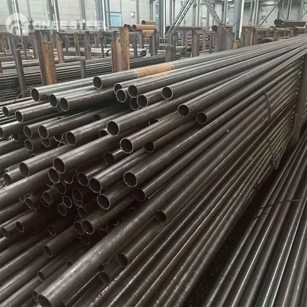 E215 tiub ketepatan lancar